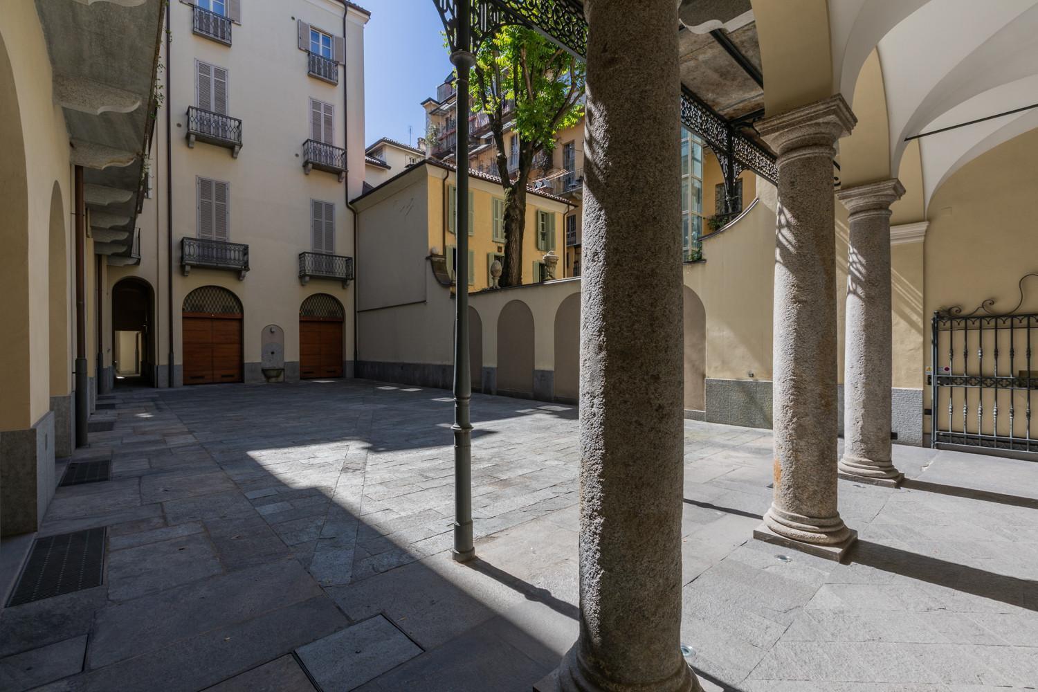 토리노 Casa Savoia By Wonderful Italy 아파트 외부 사진